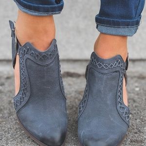 HOT RATED Cutout Boots - Grey - Size 6